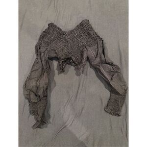 Size S women’s black cropped top